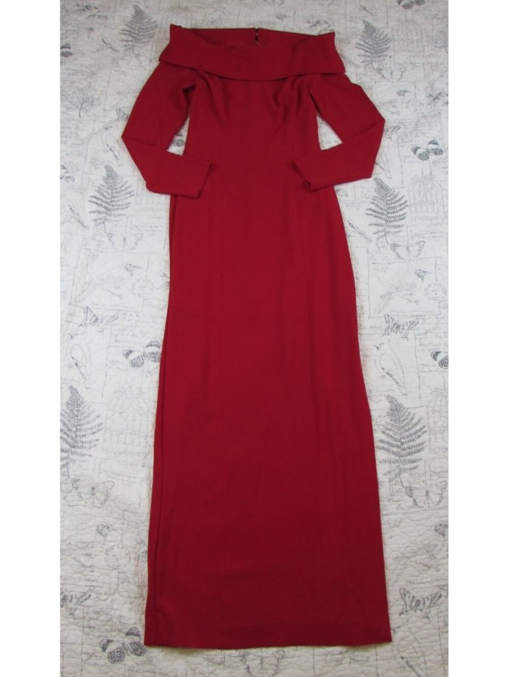 Vintage 1980's Tom & Linda Platt RED Crepe Off Shoulder long sleeve Gown dress 6